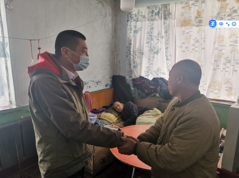 送去党和政府的关怀与温暖——吉林省桦甸市红石砬子镇春节前走访慰问解放战争、抗美援朝老兵
