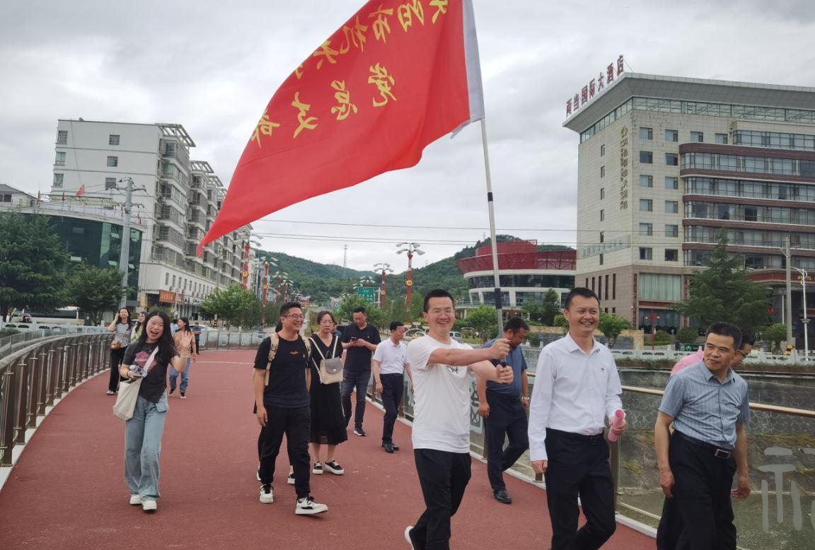 特别报道：庆阳市机关事务局开展追寻红色足迹　铭记初心使命主题活动