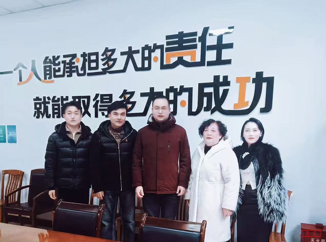 聚焦红色传承！何平携南下支队主创团队新春赴杭，与建德文旅共绘红色发展新画卷